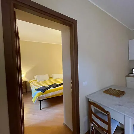 아파트 La Au Coeur De *